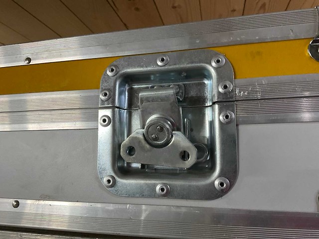 Flightcase (3x) - afbeelding 3 van  4