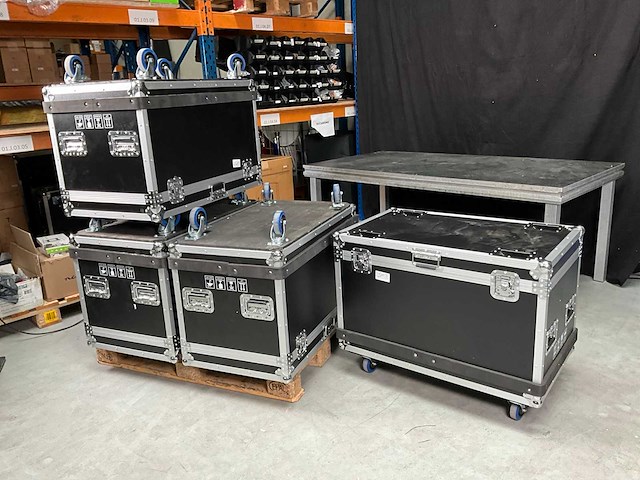 Flightcase (4x) - afbeelding 1 van  5