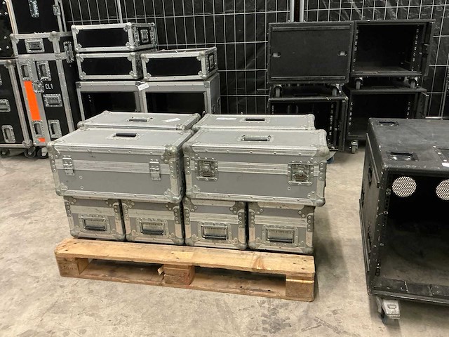 Flightcase (8x) - afbeelding 1 van  3