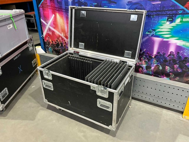 Flightcase (980x590x580) - afbeelding 1 van  5