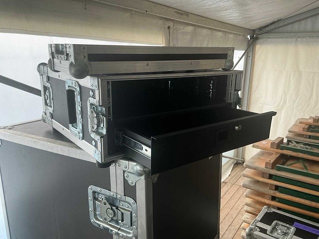 Flightcase diverse (3x) - afbeelding 2 van  4