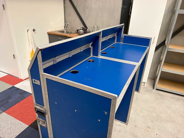 Flightcase/ dj booth - afbeelding 2 van  4