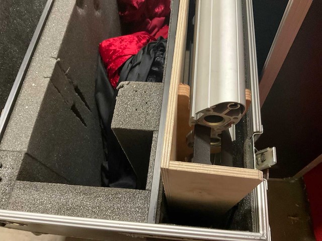 Flightcase met televisie - afbeelding 6 van  7