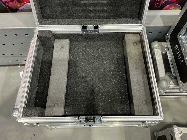 Flightcase voor trusspinnen (7x) - afbeelding 5 van  6
