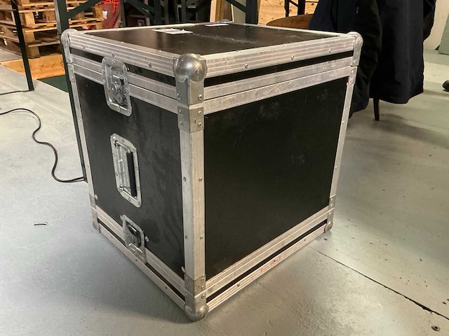 Flightcase - afbeelding 1 van  4