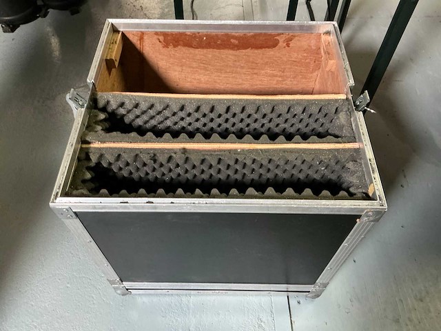 Flightcase - afbeelding 2 van  4