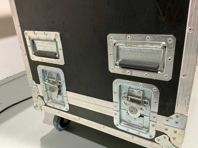 Flightcase - afbeelding 3 van  4