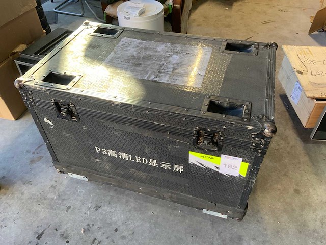 Flightcase - afbeelding 1 van  4