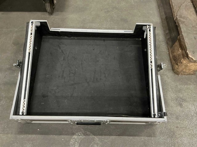Flightcase - afbeelding 3 van  3