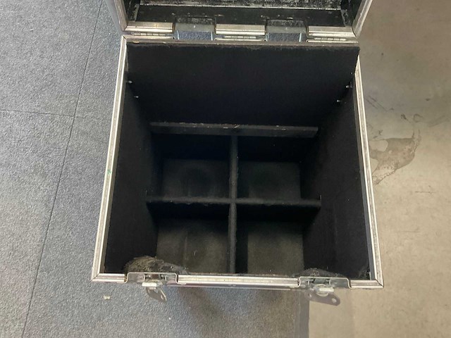 Flightcase - afbeelding 3 van  5