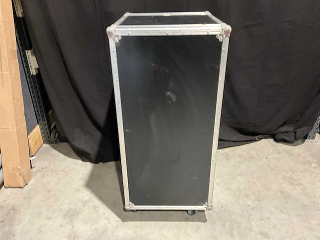 Flightcase - afbeelding 1 van  1