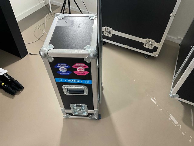 Flightcase - afbeelding 3 van  4
