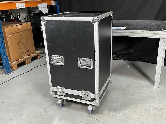 Flightcase - afbeelding 1 van  4