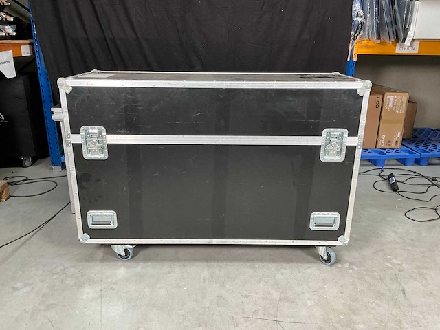 Flightcase - afbeelding 6 van  9