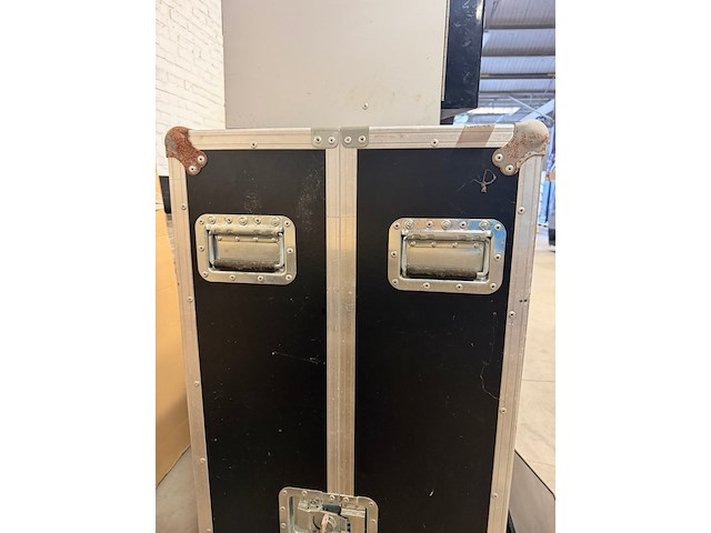Flightcase - afbeelding 2 van  4