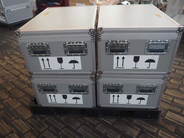 Flightcases (4x) - afbeelding 1 van  1