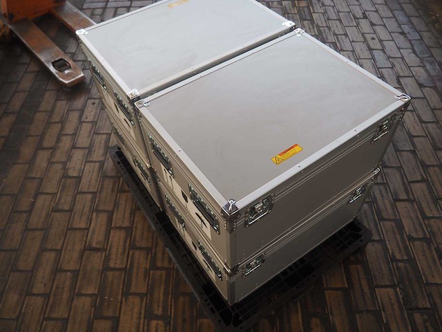 Flightcases (4x) - afbeelding 3 van  5