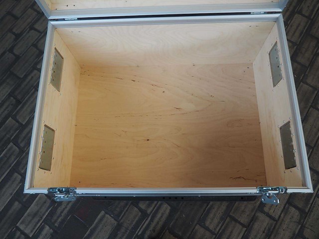 Flightcases (4x) - afbeelding 4 van  5