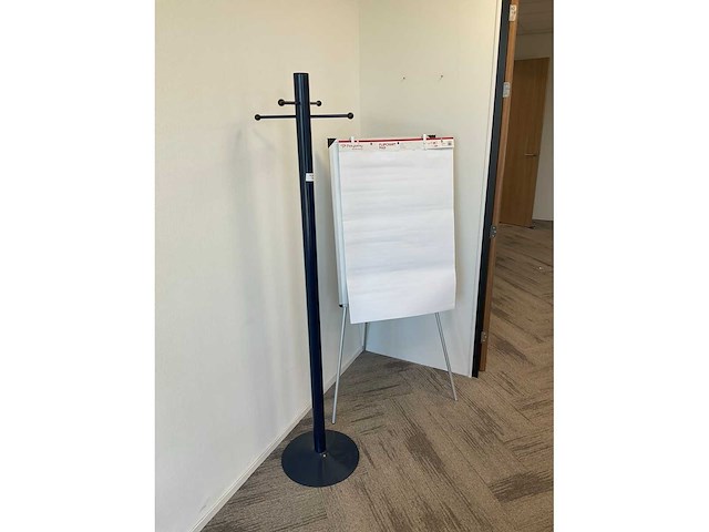 Flip-over en kapstok - afbeelding 2 van  2