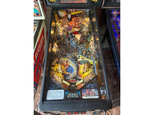 Flipperkast sega twister - afbeelding 5 van  10