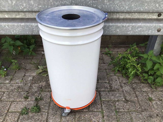 Floor iq louer vloerverwarmingsfrees incl. stofopvangbak nieuw - afbeelding 2 van  10