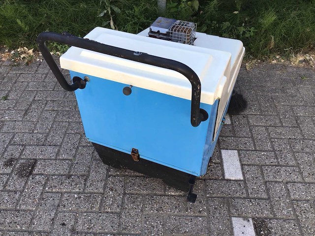 Floorpul 50 zelfrijdende veegmachine - afbeelding 3 van  7