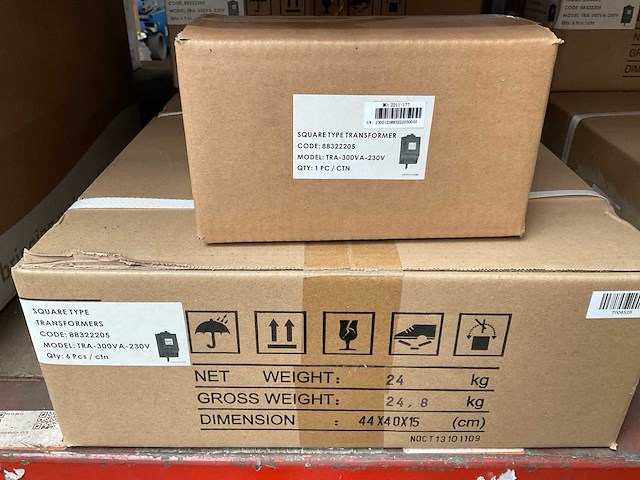 Flotide transformer tra-300va 230v (6x) - afbeelding 1 van  1