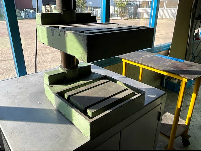 Flott m2 st industriële tafelboormachine - afbeelding 7 van  20