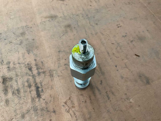 Flow control valve - afbeelding 2 van  3