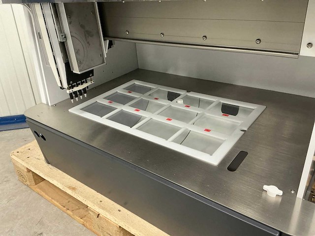 Flow robotics flowbot one liquid handling robot - afbeelding 2 van  3