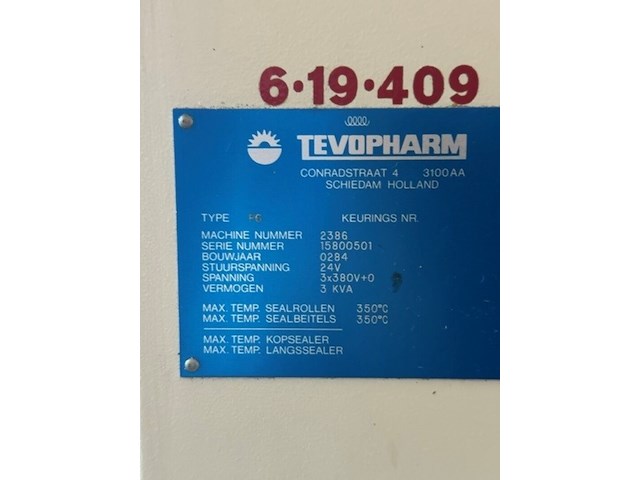 Flowpackmachine enkel kops seal beitel tevopharm, pack 6, wit grijs, bouwjaar 1986 - afbeelding 6 van  6