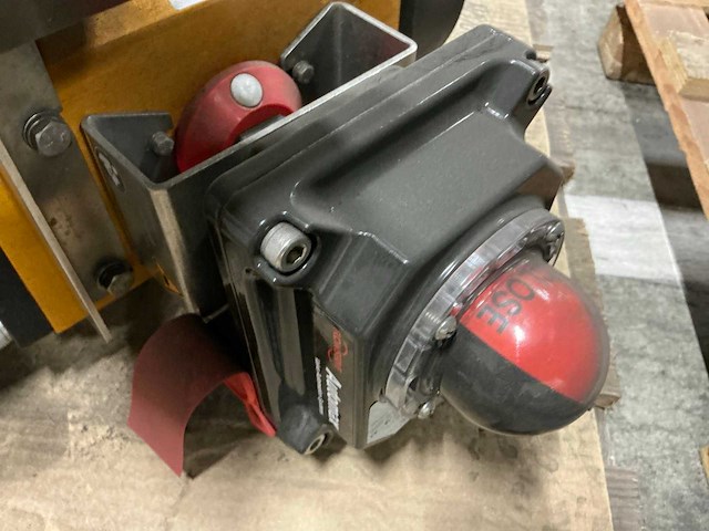 Flowserve pneumatische roterende ventielactulator (2x) - afbeelding 4 van  10