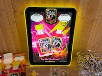 Flügel merchandise - afbeelding 2 van  7