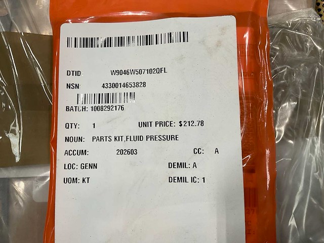 Fluid pressure parts kit - afbeelding 2 van  2