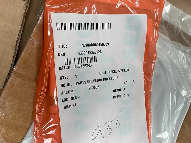 Fluid pressure parts kit - afbeelding 2 van  3