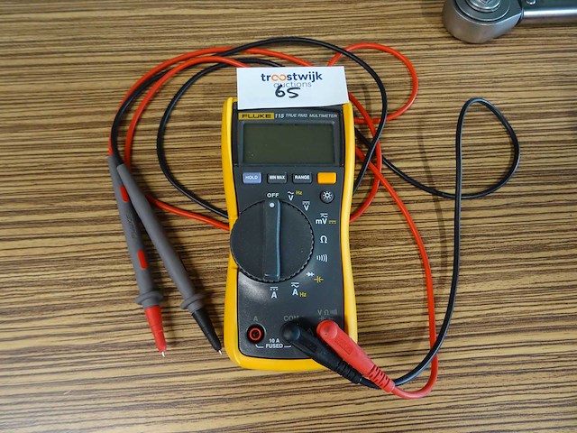 Fluke - 115 - true-rms multimeter - afbeelding 2 van  2