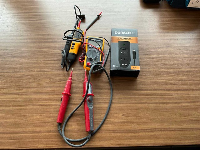 Fluke 115 treu rms multimeter - afbeelding 1 van  5