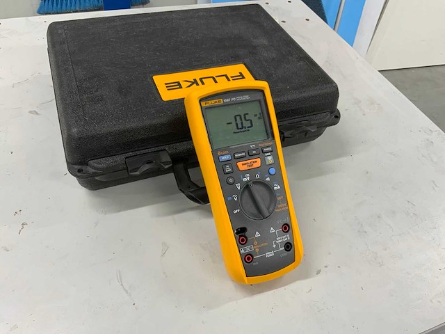 Fluke 1587 fc isolatie multimeter - afbeelding 1 van  7