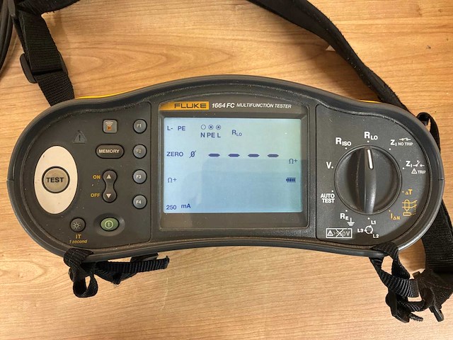 Fluke 1664 fc multifunctionele installatietester - afbeelding 1 van  6