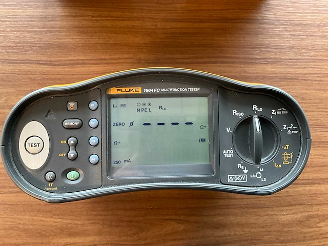 Fluke 1664fc multifunctionele installatietester - afbeelding 2 van  7