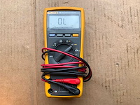 Fluke 175 digitale multimeter - afbeelding 1 van  6