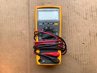 Fluke 175 digitale multimeter - afbeelding 3 van  6