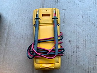 Fluke 175 digitale multimeter - afbeelding 4 van  6