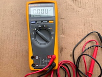 Fluke 175 digitale multimeter - afbeelding 4 van  7