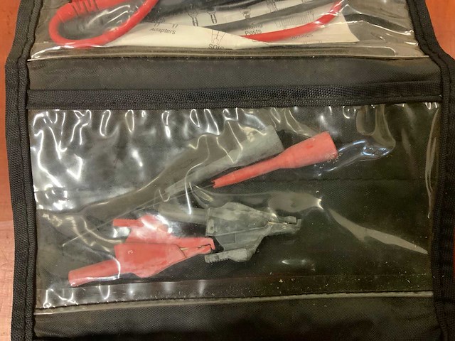 Fluke 175 digitale multimeter - afbeelding 8 van  10