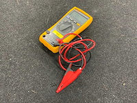 Fluke 175 true rms multimeter - afbeelding 3 van  5