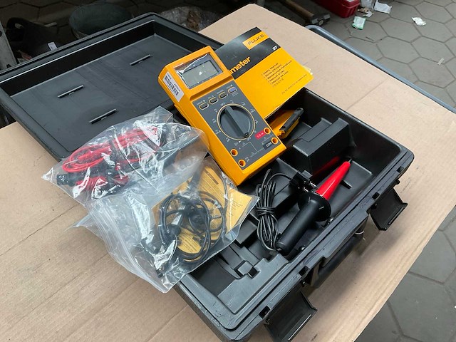 Fluke 27 multimeter - afbeelding 3 van  5