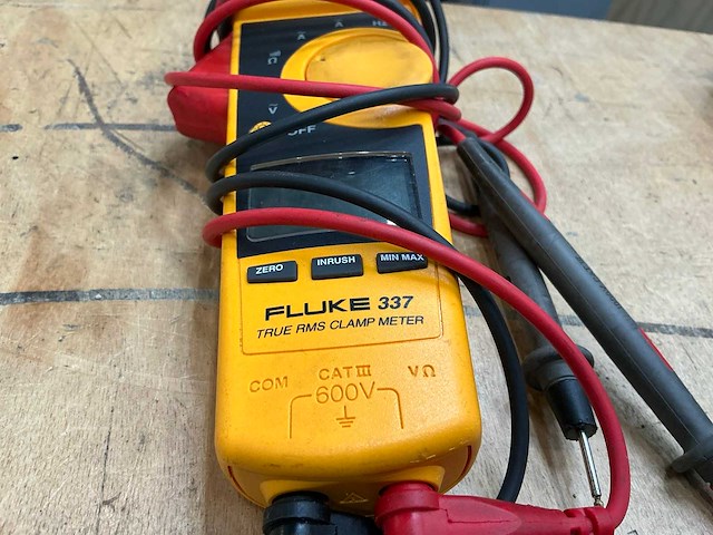 Fluke 337 stroomtang - afbeelding 3 van  3