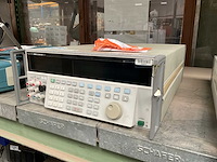Fluke 5700a calibrator - afbeelding 1 van  5