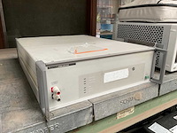 Fluke 5725a amplifier - afbeelding 2 van  3